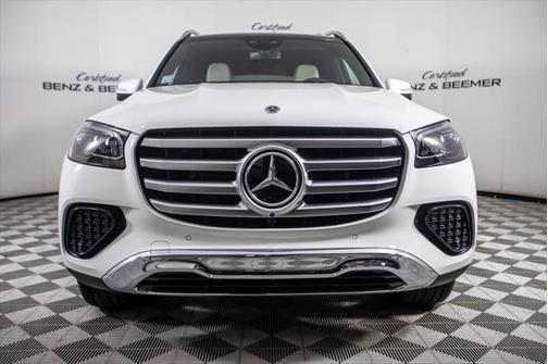 2025 Mercedes-Benz GLS 450 4MATIC