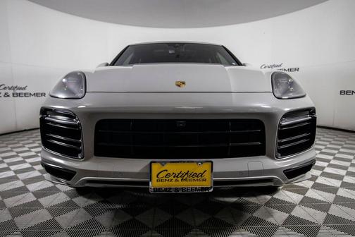 2021 Porsche Cayenne GTS