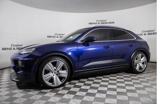 2024 Porsche Macan Base