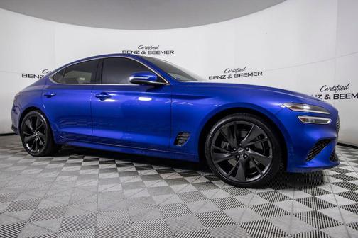 2022 Genesis G70 3.3T RWD