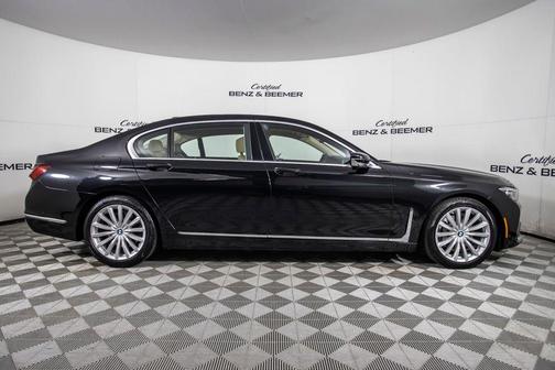 2022 BMW 740 i xDrive