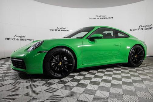 2021 Porsche 911 Carrera