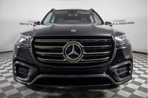 2025 Mercedes-Benz GLS 450 4MATIC