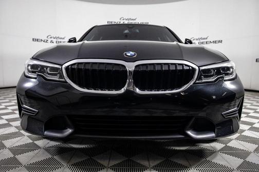 2019 BMW 330 330i