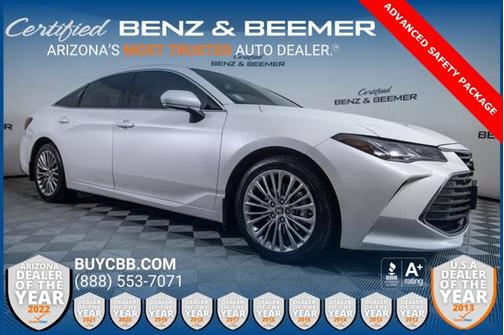 2022 Toyota Avalon Hybrid Limited