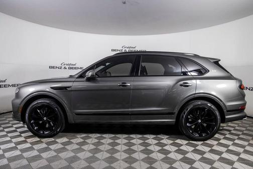 2022 Bentley Bentayga 