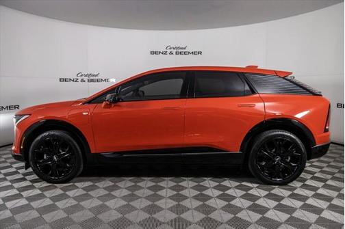 2025 Cadillac OPTIQ Sport