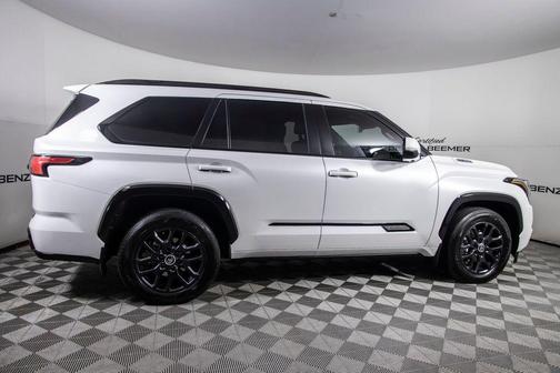 2024 Toyota Sequoia Platinum