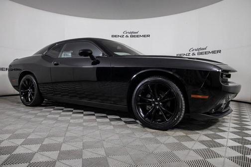 2018 Dodge Challenger SXT