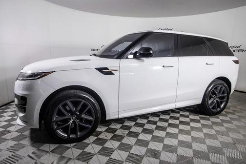 2023 Land Rover Range Rover Sport SE
