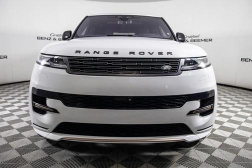 2023 Land Rover Range Rover Sport SE