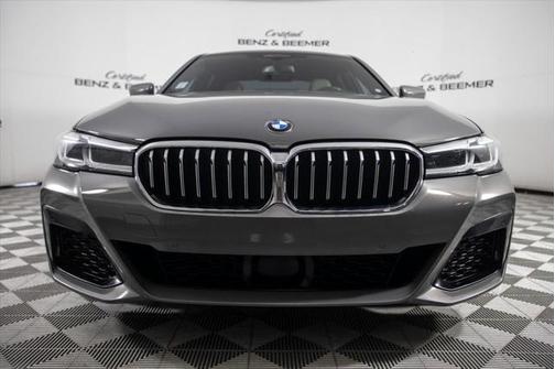 2022 BMW 530 i xDrive