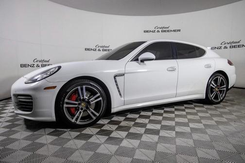 2015 Porsche Panamera Turbo