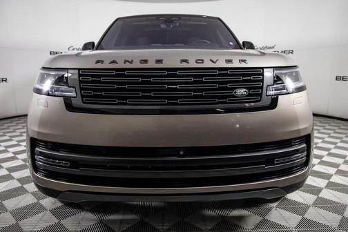 2023 Land Rover Range Rover P530 SE