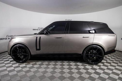 2023 Land Rover Range Rover P530 SE