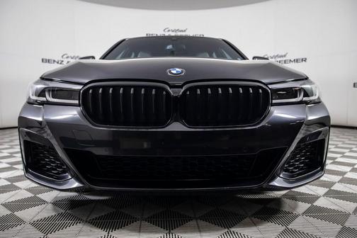 Dark Graphite Metallic 2023 BMW 530 i