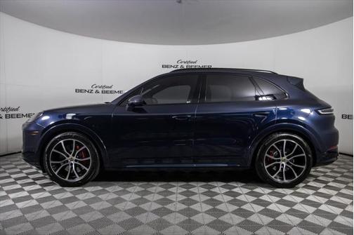 2024 Porsche Cayenne S