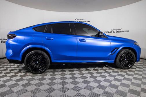 Frozen Pure Grey Metallic 2025 BMW X6 M