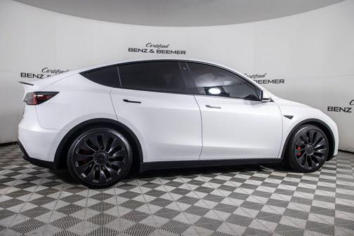 2023 Tesla Model Y Performance Dual Motor All-Wheel Drive