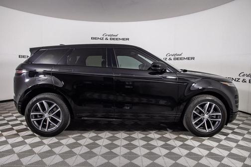 Santorini Black Metallic 2024 Land Rover Range Rover Evoque Dynamic SE