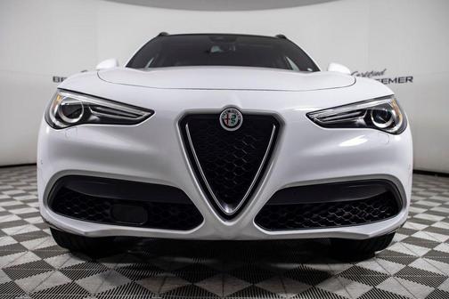 2022 Alfa Romeo Stelvio Ti