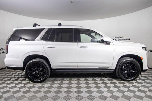 Crystal White Tricoat 2022 Cadillac Escalade Premium Luxury