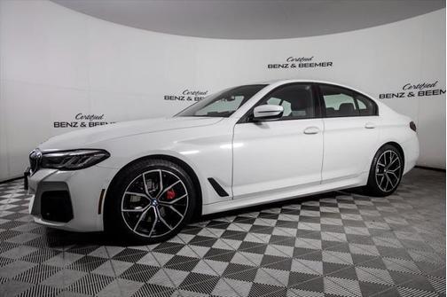 2022 BMW 530 i