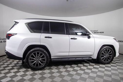 2023 Lexus LX 600 Premium