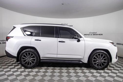 2023 Lexus LX 600 Premium