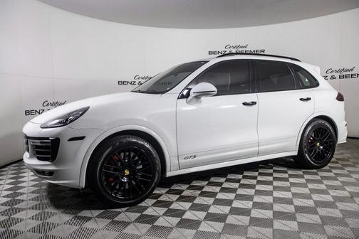 2017 Porsche Cayenne GTS