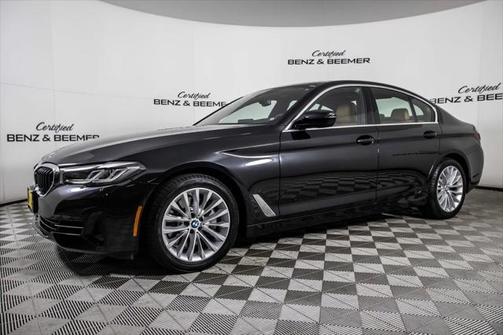 2022 BMW 530 i