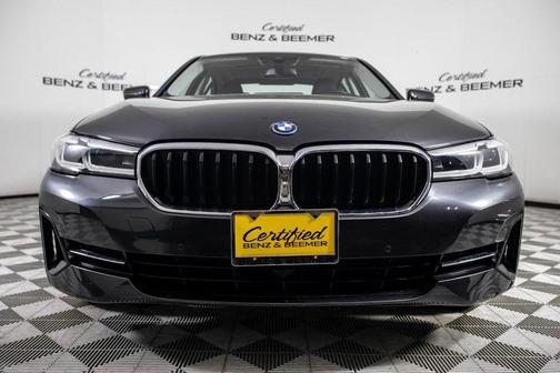 2022 BMW 530e Base