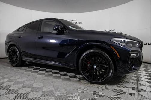 2021 BMW X6 xDrive40i