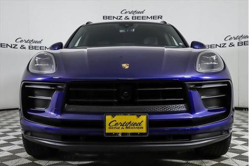 2024 Porsche Macan Base