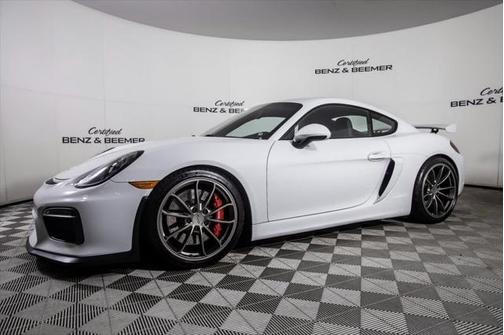 2016 Porsche Cayman GT4