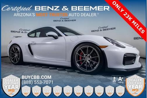 2016 Porsche Cayman GT4