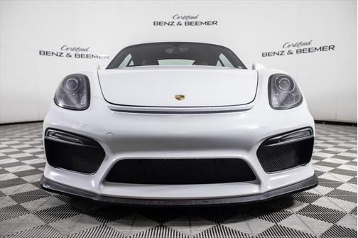 2016 Porsche Cayman GT4