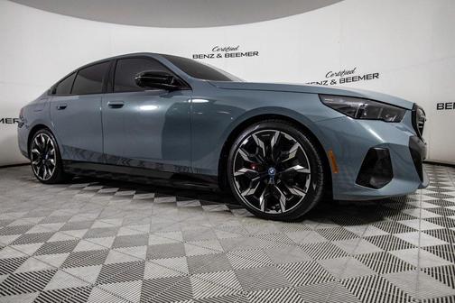 2024 BMW i5 M60