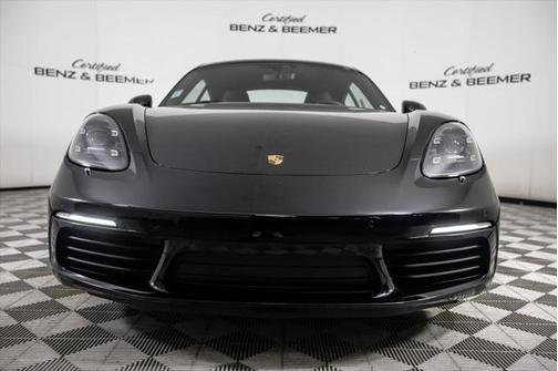2018 Porsche 718 Cayman Base