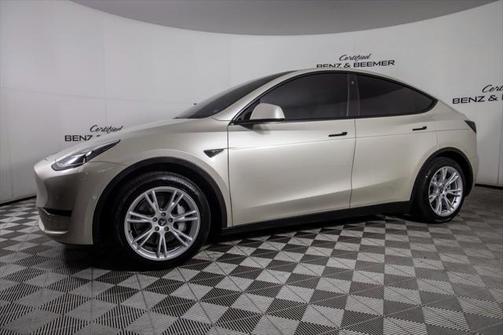 2021 Tesla Model Y Long Range Dual Motor All-Wheel Drive