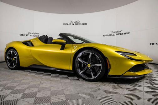 2024 Ferrari SF90 Spider Base