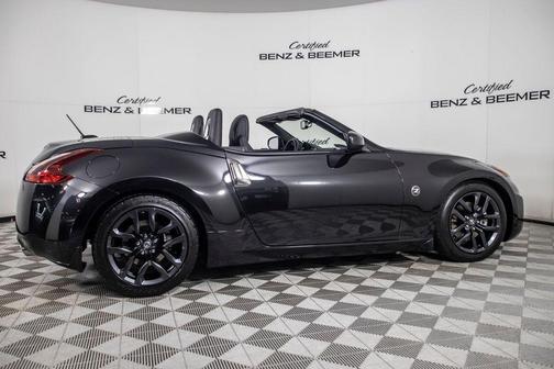 Magnetic Black 2018 Nissan 370Z Touring