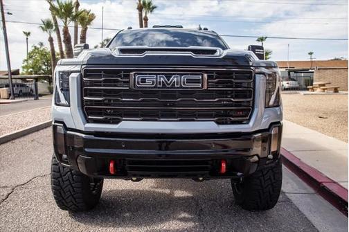 2024 GMC Sierra 2500 AT4