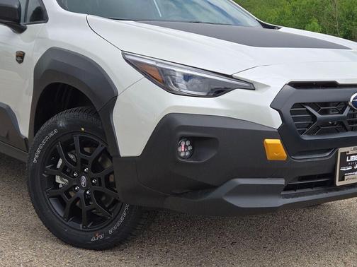 Crystal White Pearl 2026 Subaru Crosstrek Wilderness