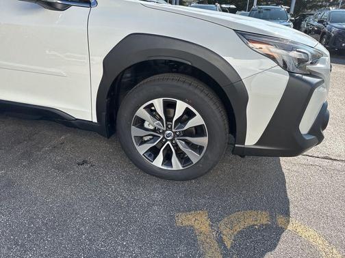 2025 Subaru Outback Touring