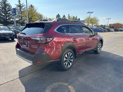 2025 Subaru Outback Touring XT