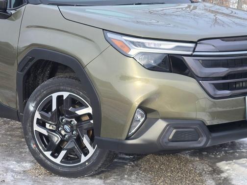 Autumn Green Metallic 2026 Subaru Forester Limited