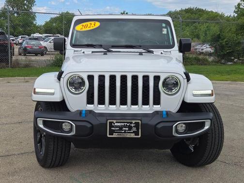 Bright White Clearcoat 2023 Jeep Wrangler 4xe Sahara