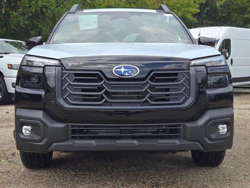 Crystal Black Silica 2026 Subaru Outback Touring XT