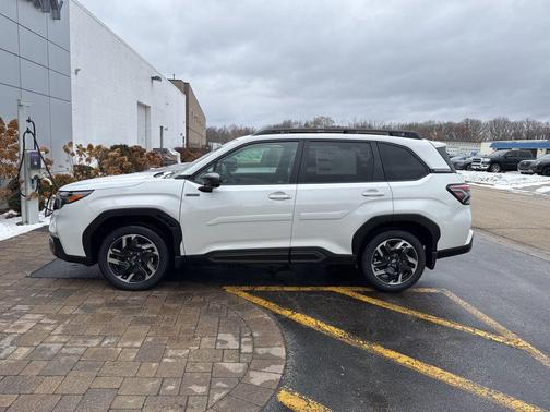 2025 Subaru Forester Hybrid Limited